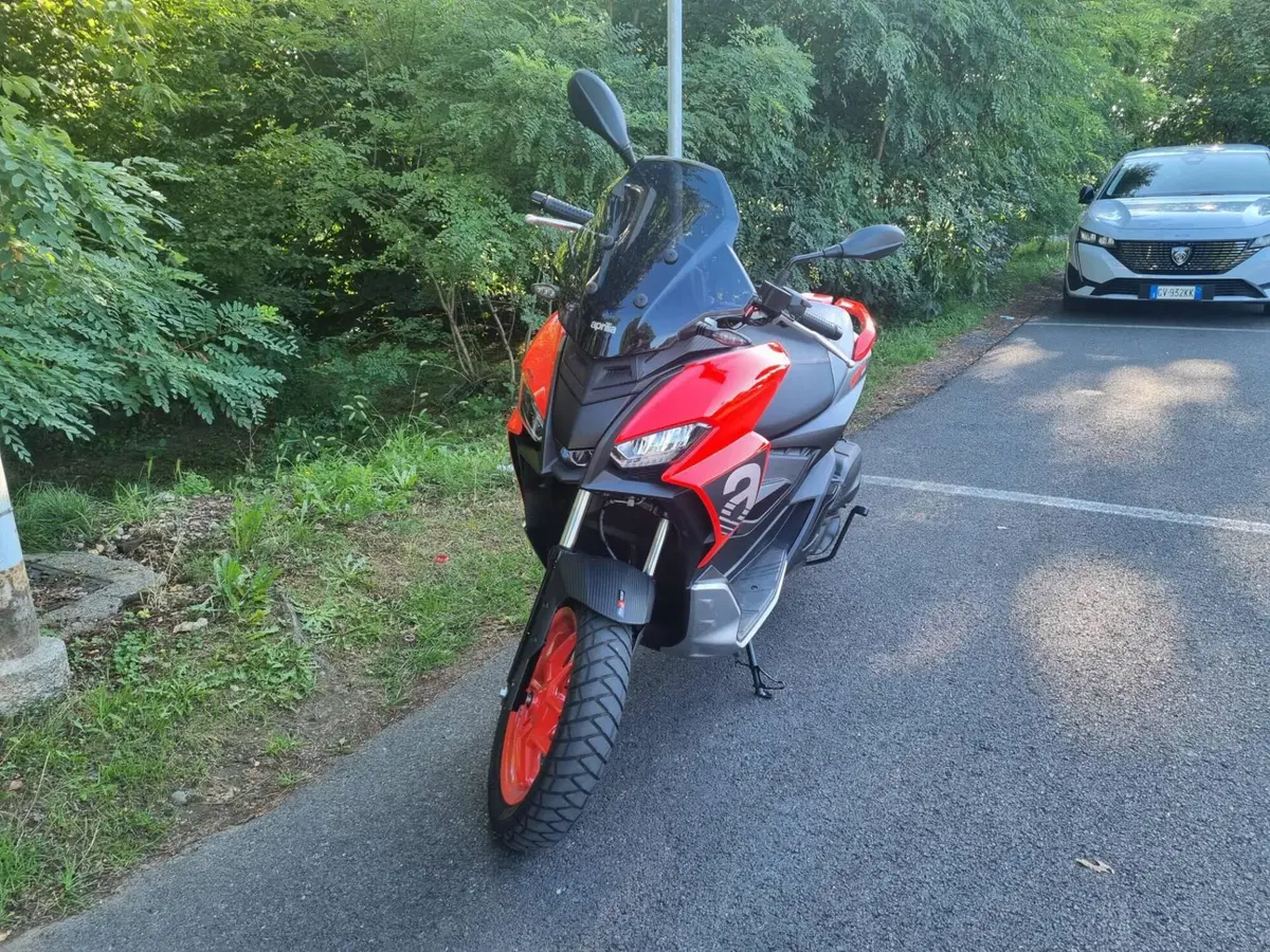 Aprilia SR GT 200 Sport (2022 - 24)