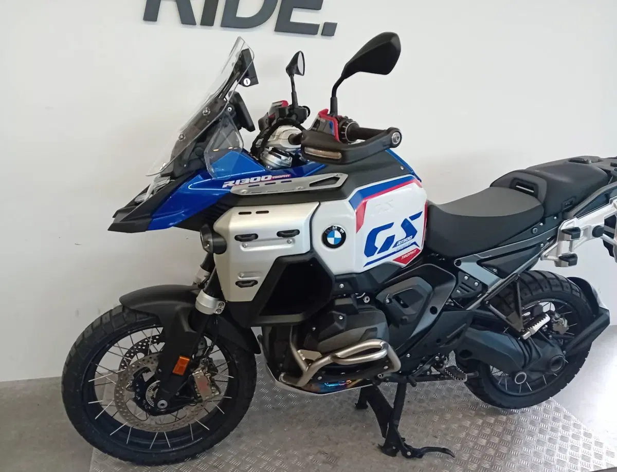 Bmw R 1300 GS Adventure ASA (2025 - 26) (4)