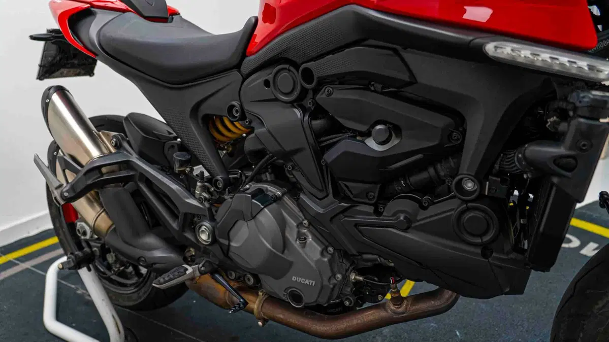 Ducati Monster 937 (2021 - 25) (2)