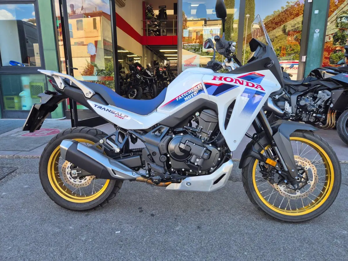 Honda Transalp XL750 (2026)