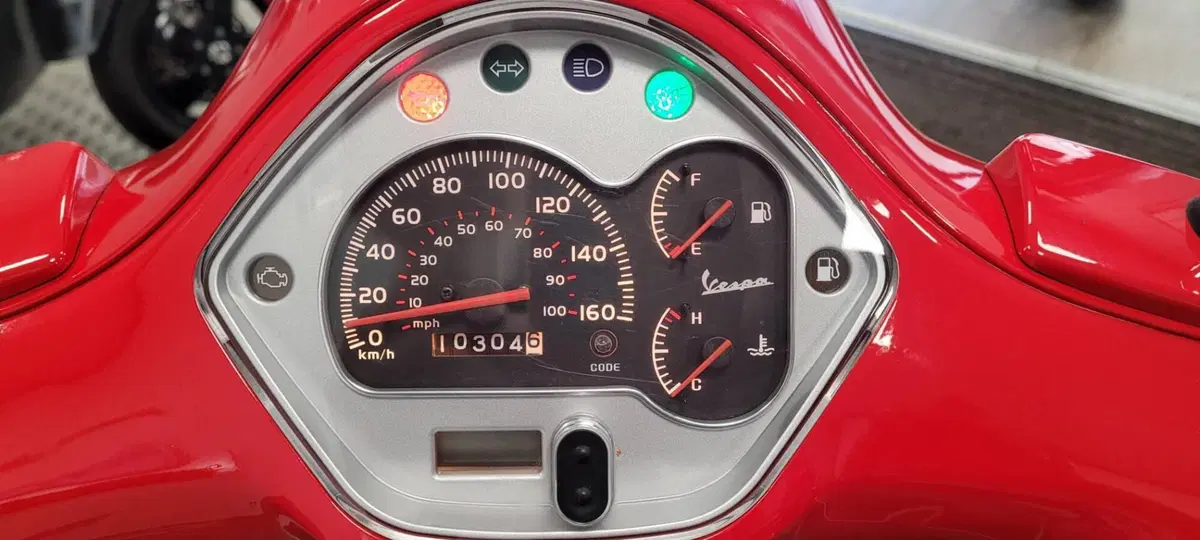 Vespa GTS 300 Super (2008 - 16) (5)