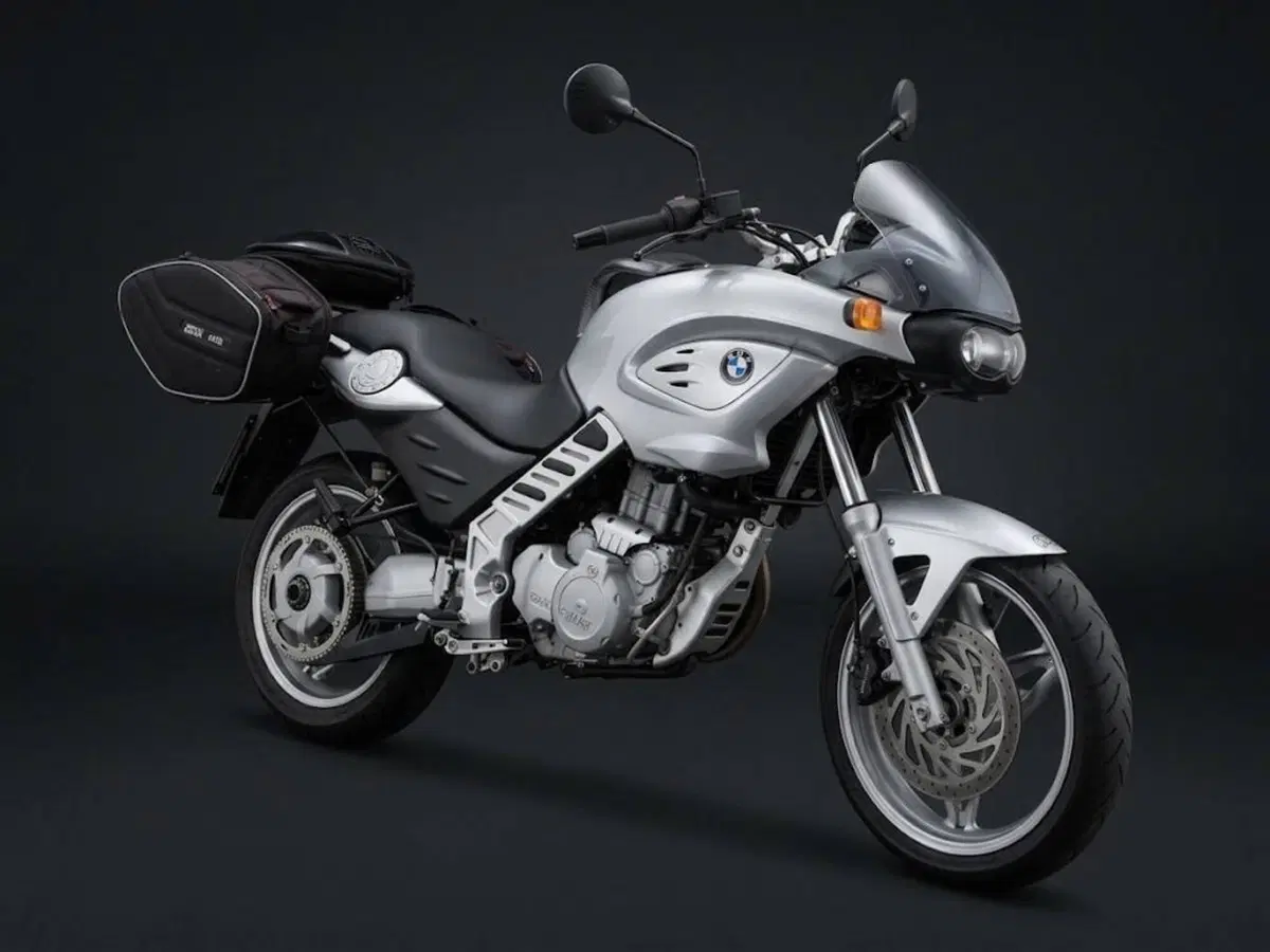 Bmw F 650 CS Scarver (2001 - 06) (2)