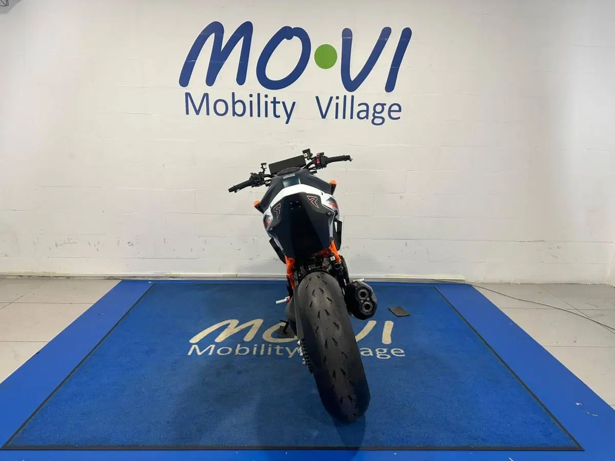 KTM 1390 Super Duke RR (2026) (3)