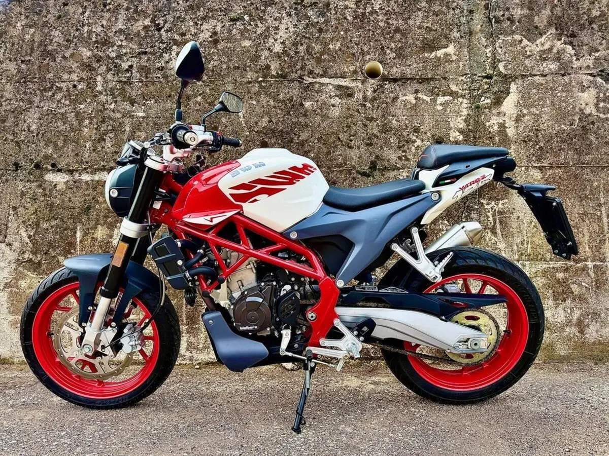 Swm Varez 125 (2022 - 23) (5)