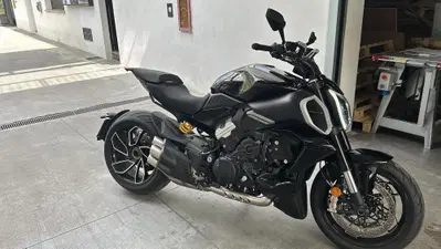 Ducati Diavel V4 (2023 - 26) usata