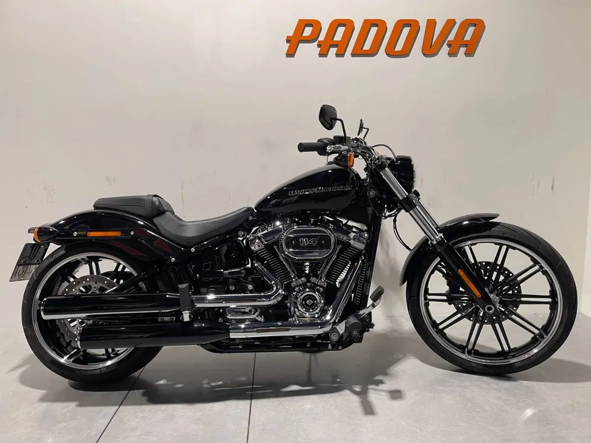 Harley-Davidson Breakout (2021 - 22)