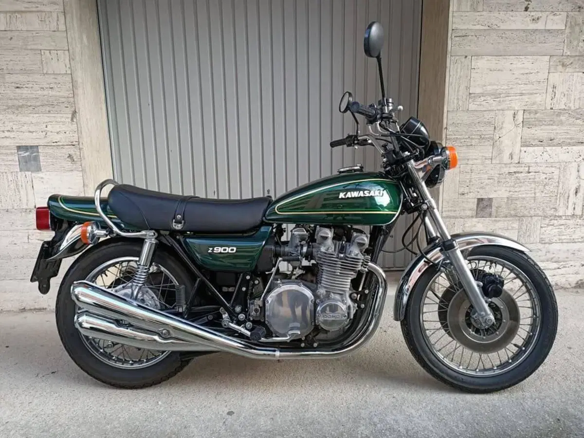 Kawasaki z900 (3)