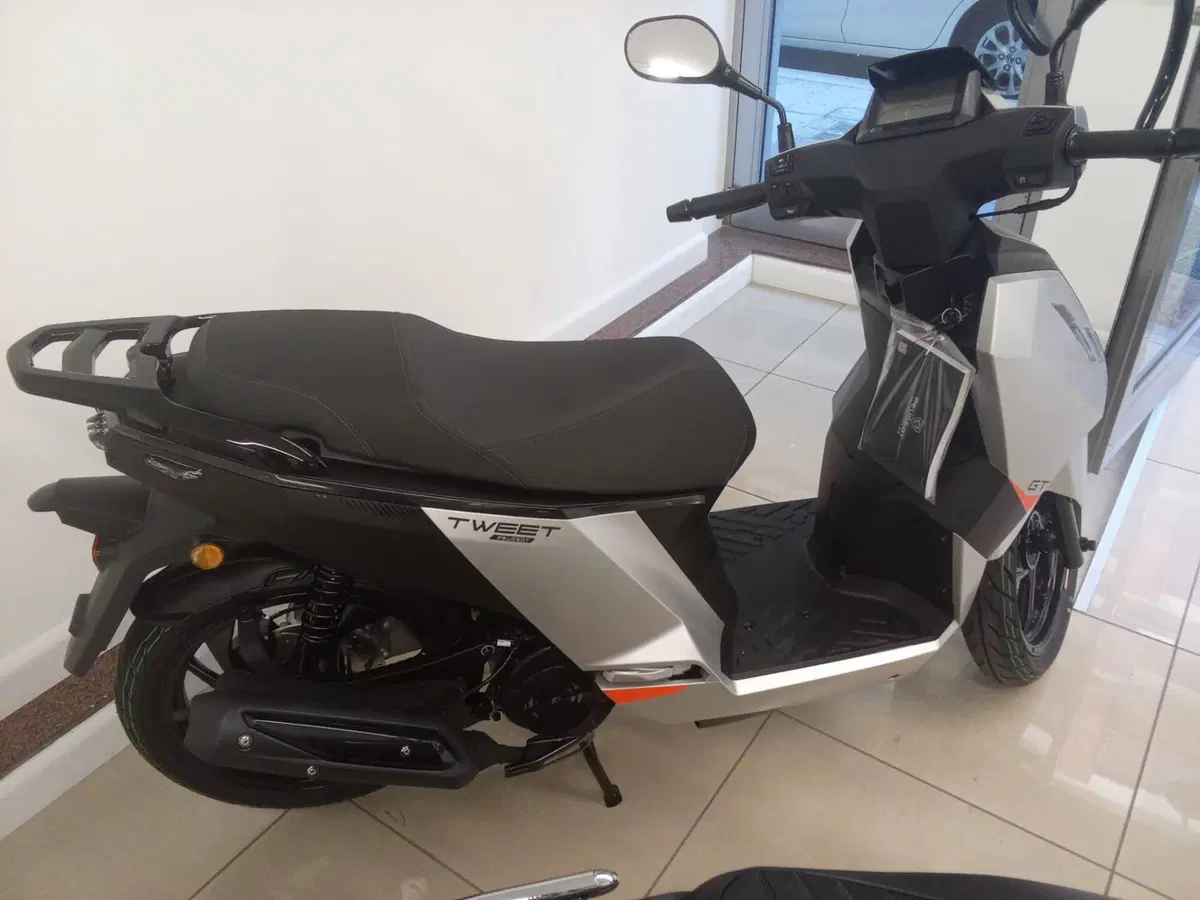 Peugeot Tweet 125 FL GT (2025 - 26)
