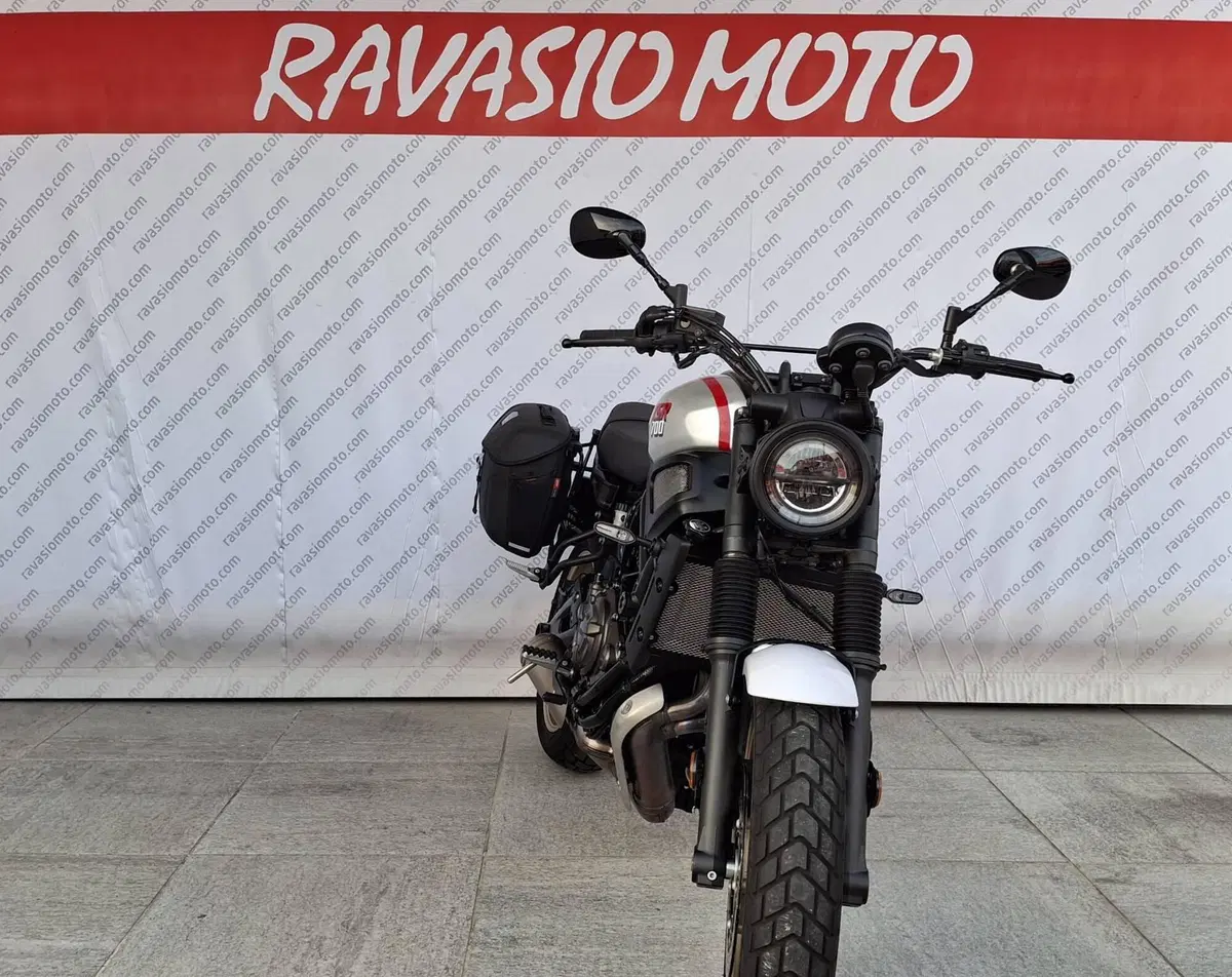 Yamaha XSR 700 XTribute (2022 - 24) (3)