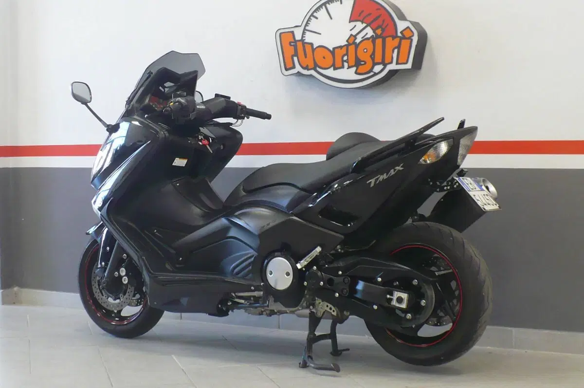Yamaha T-Max 530 (2012 - 14) (2)