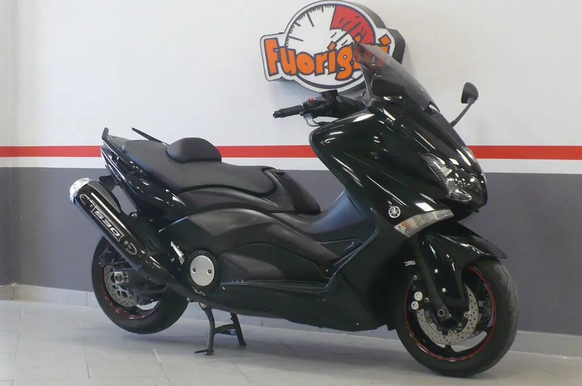 Yamaha T-Max 530 (2012 - 14) (6)