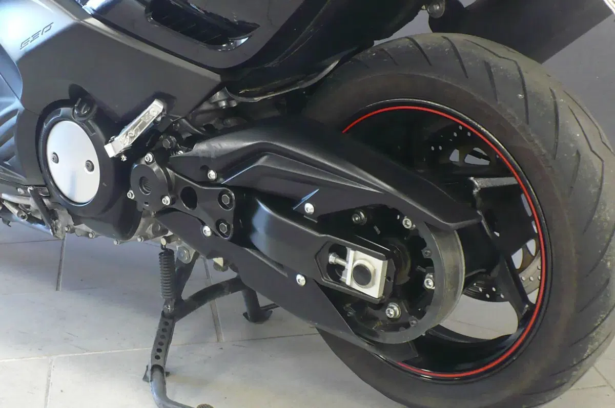 Yamaha T-Max 530 (2012 - 14) (7)