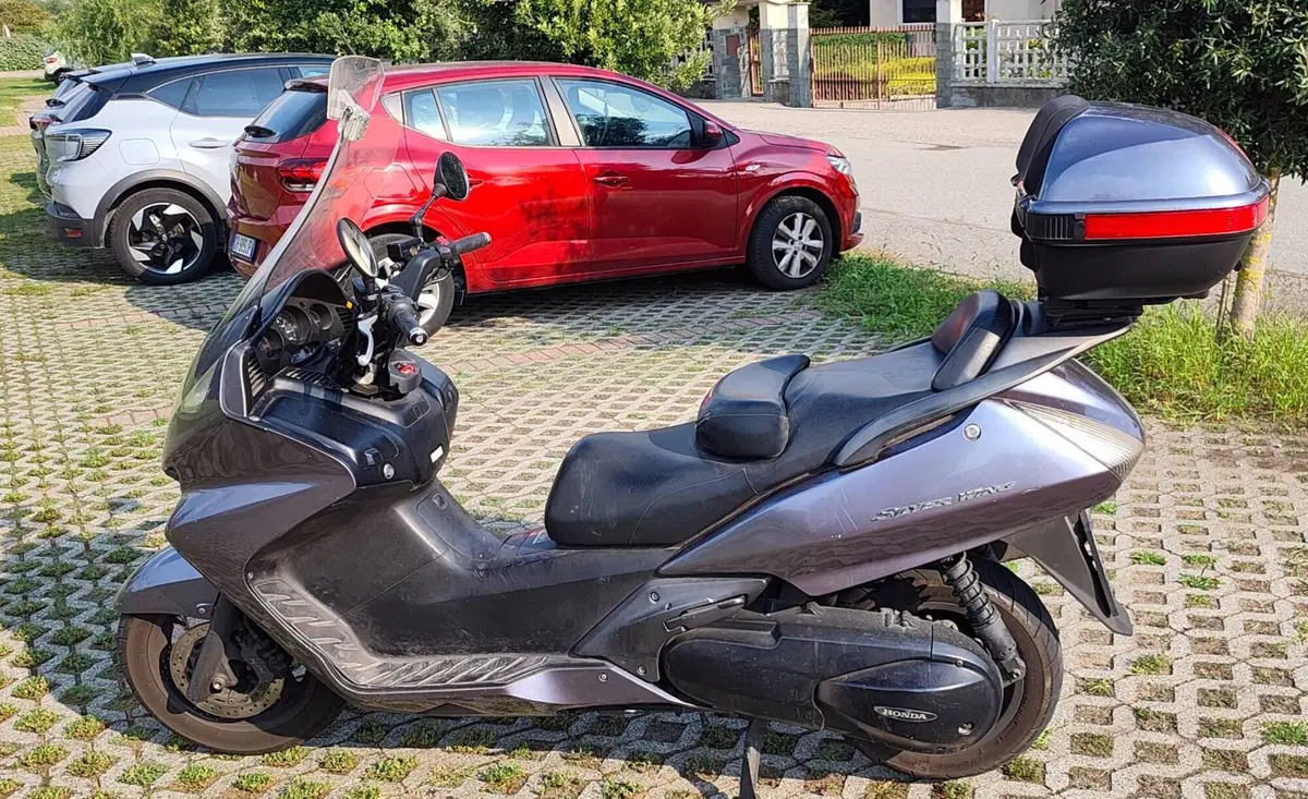 Honda Silver Wing 400 (2006 - 09) (4)
