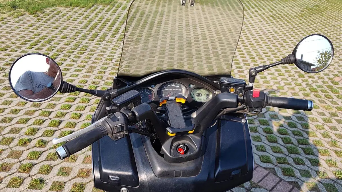 Honda Silver Wing 400 (2006 - 09) (5)