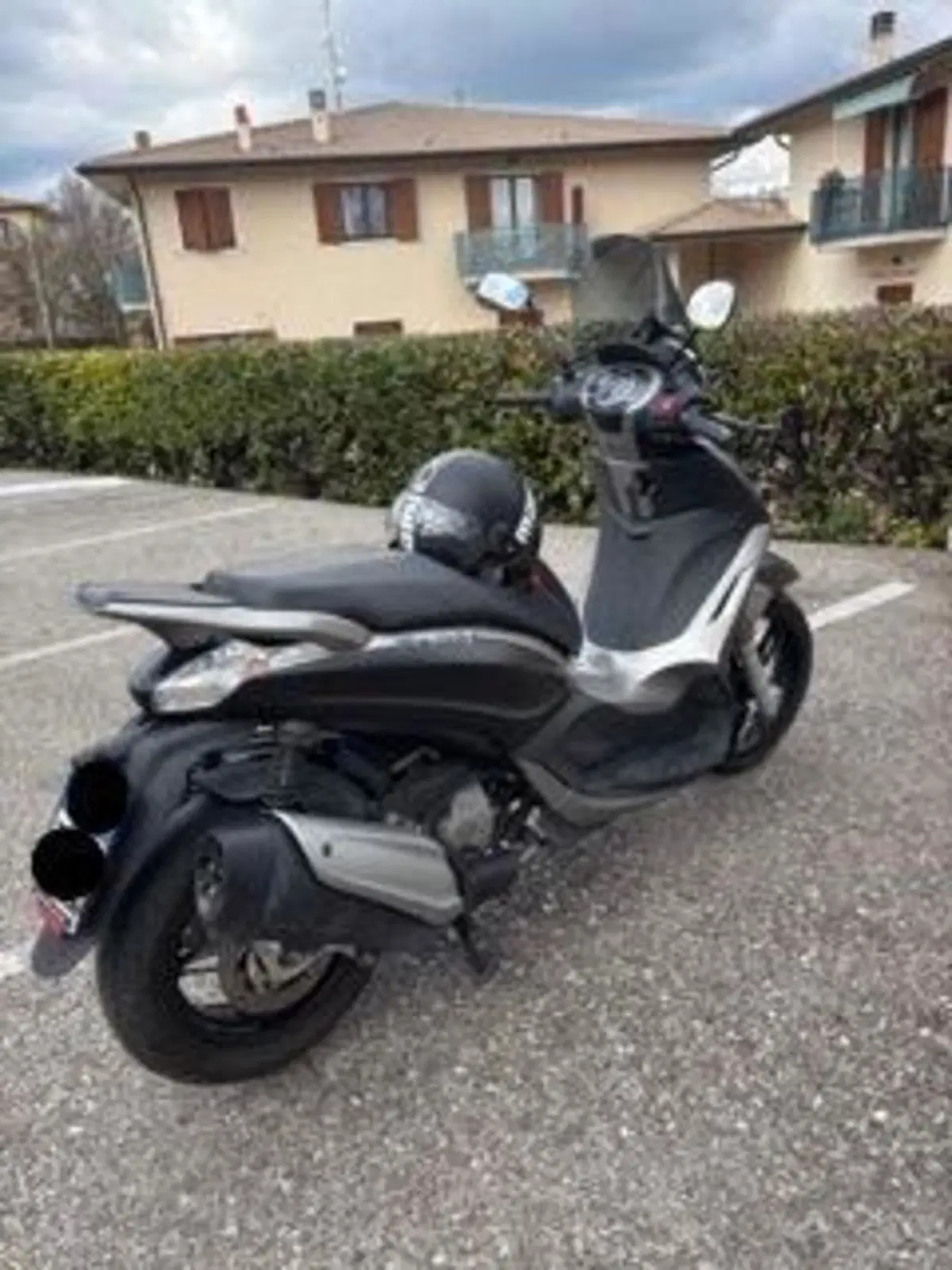 Piaggio Beverly 350 ABS (2016 - 20) (6)