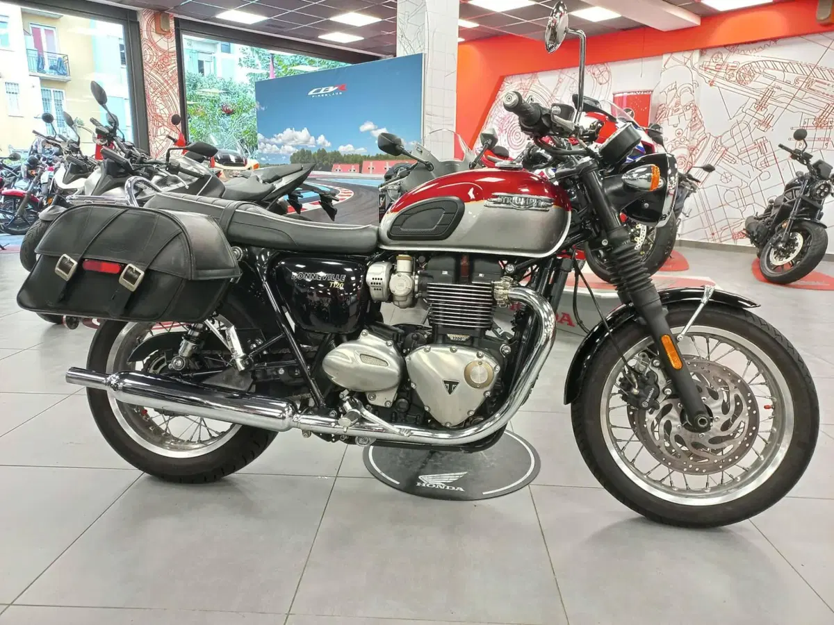 Triumph Bonneville T120 Gold Line Edition (2022 - 23)