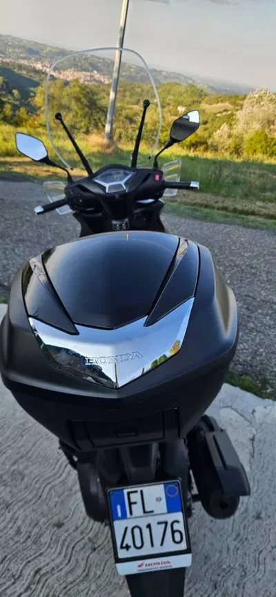 Honda SH 350 Sport (2021 - 24) usata