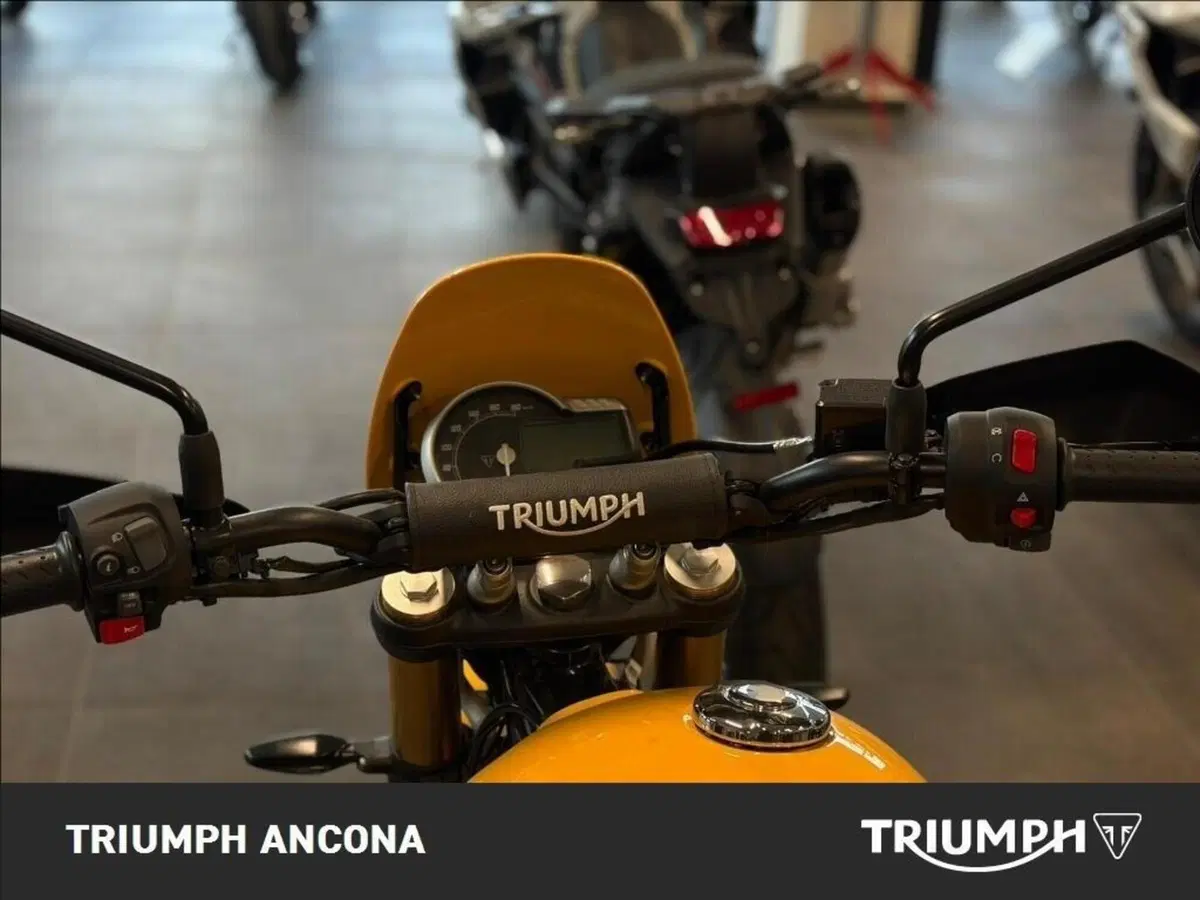 Triumph Scrambler 400 XC (2025 - 26) (2)