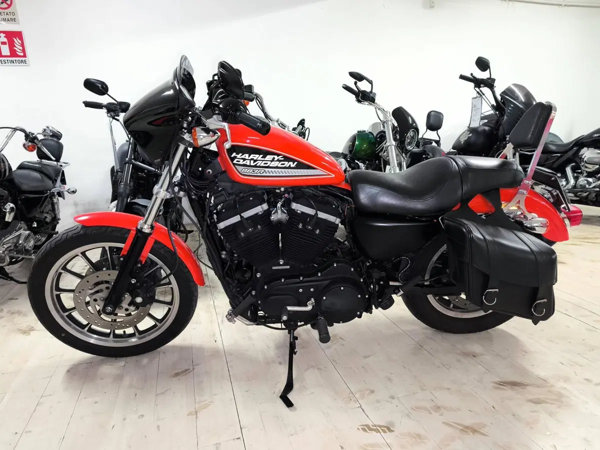 Harley-Davidson 883 R (2008 - 16) - XL 883R (4)