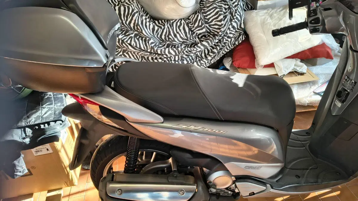 Honda SH 300 i ABS (2013 - 14) (6)