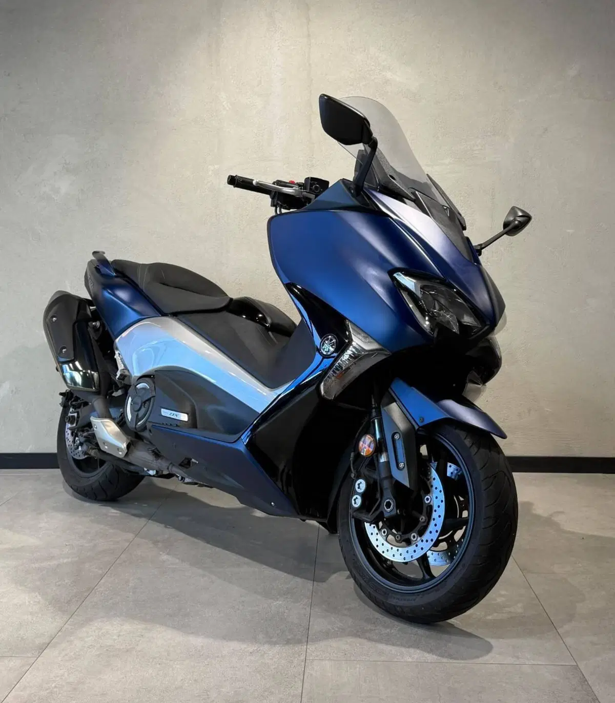 Yamaha T-Max 530 ABS (2015 - 17) (2)