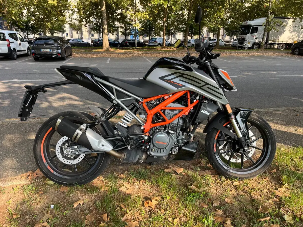 KTM 125 Duke (2021 - 23) (3)