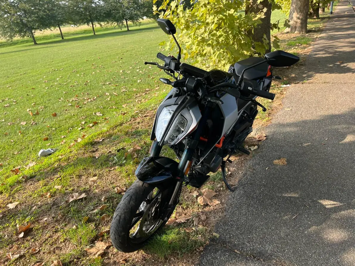 KTM 125 Duke (2021 - 23) (4)