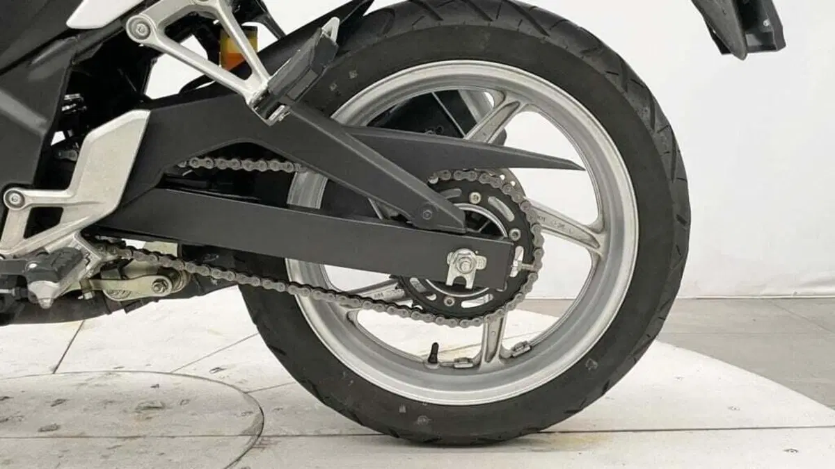 Honda CBR 250 R (2010 - 14) (8)