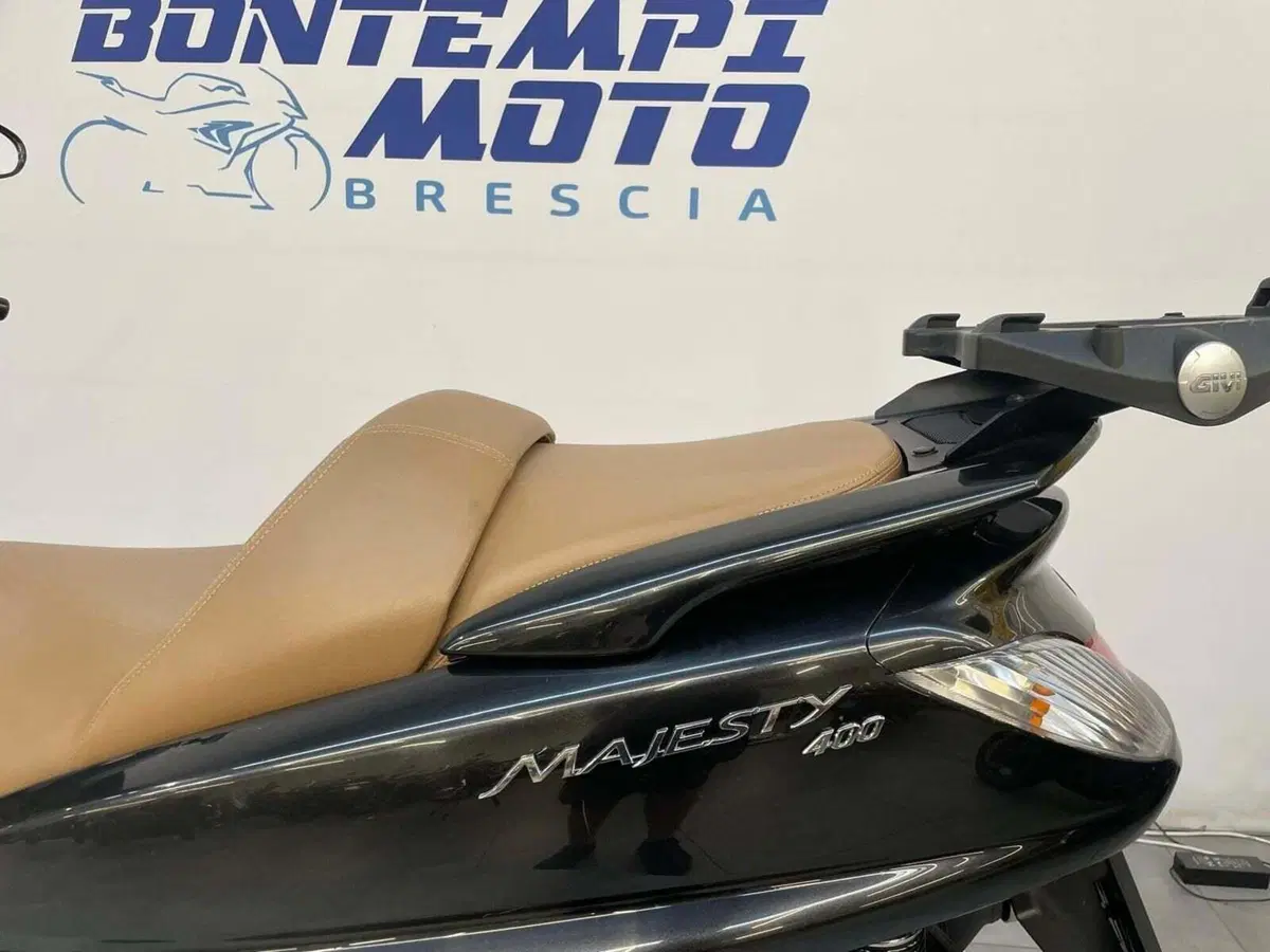 Yamaha Majesty 400 (2004 - 08) (6)