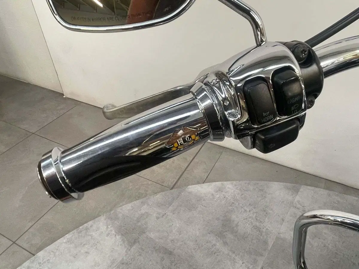 Harley-Davidson 1450 Road King Custom (2005 - 06) - FLHRS (12)