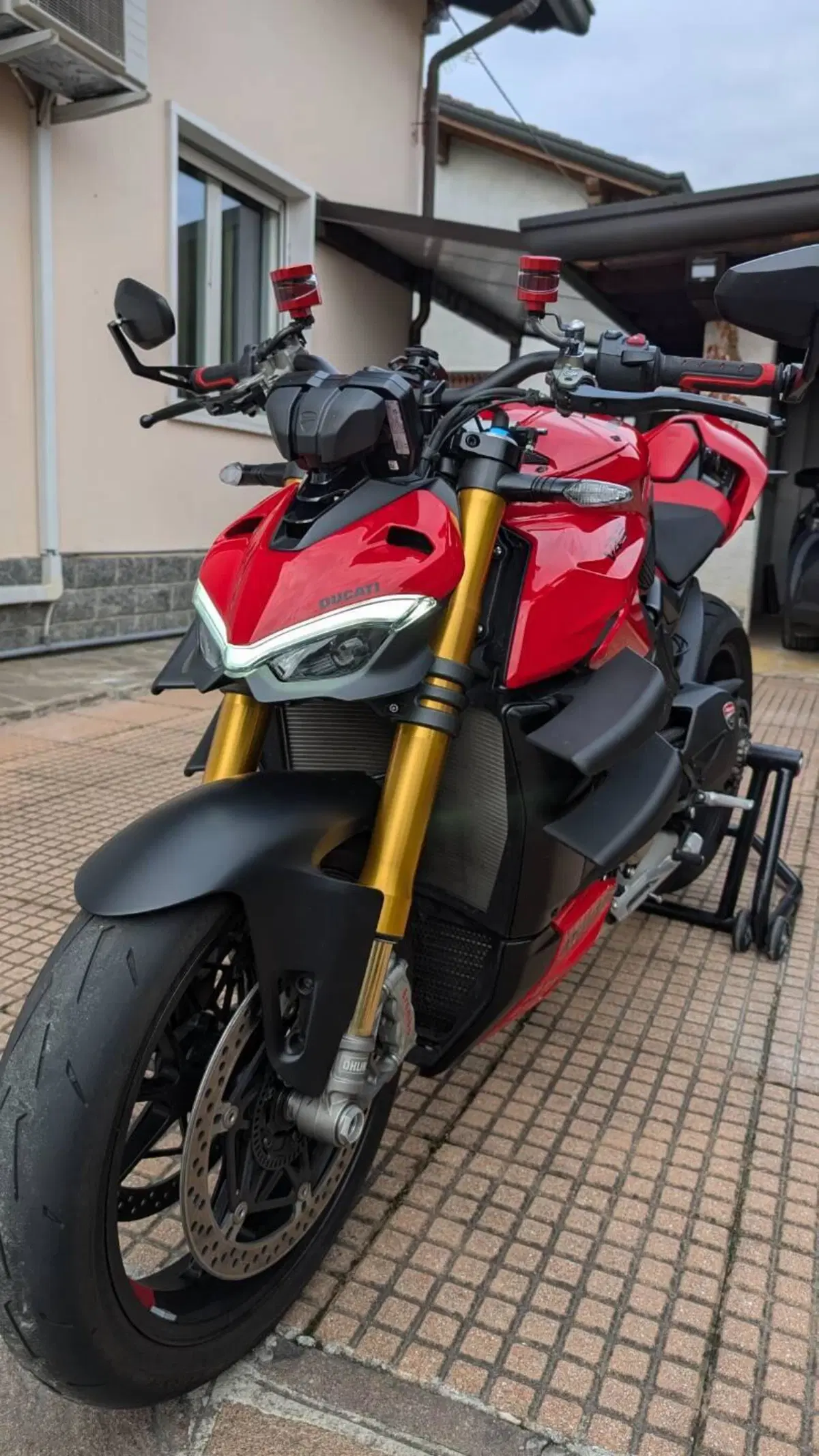 Ducati Streetfighter V4 S (2023 - 24)