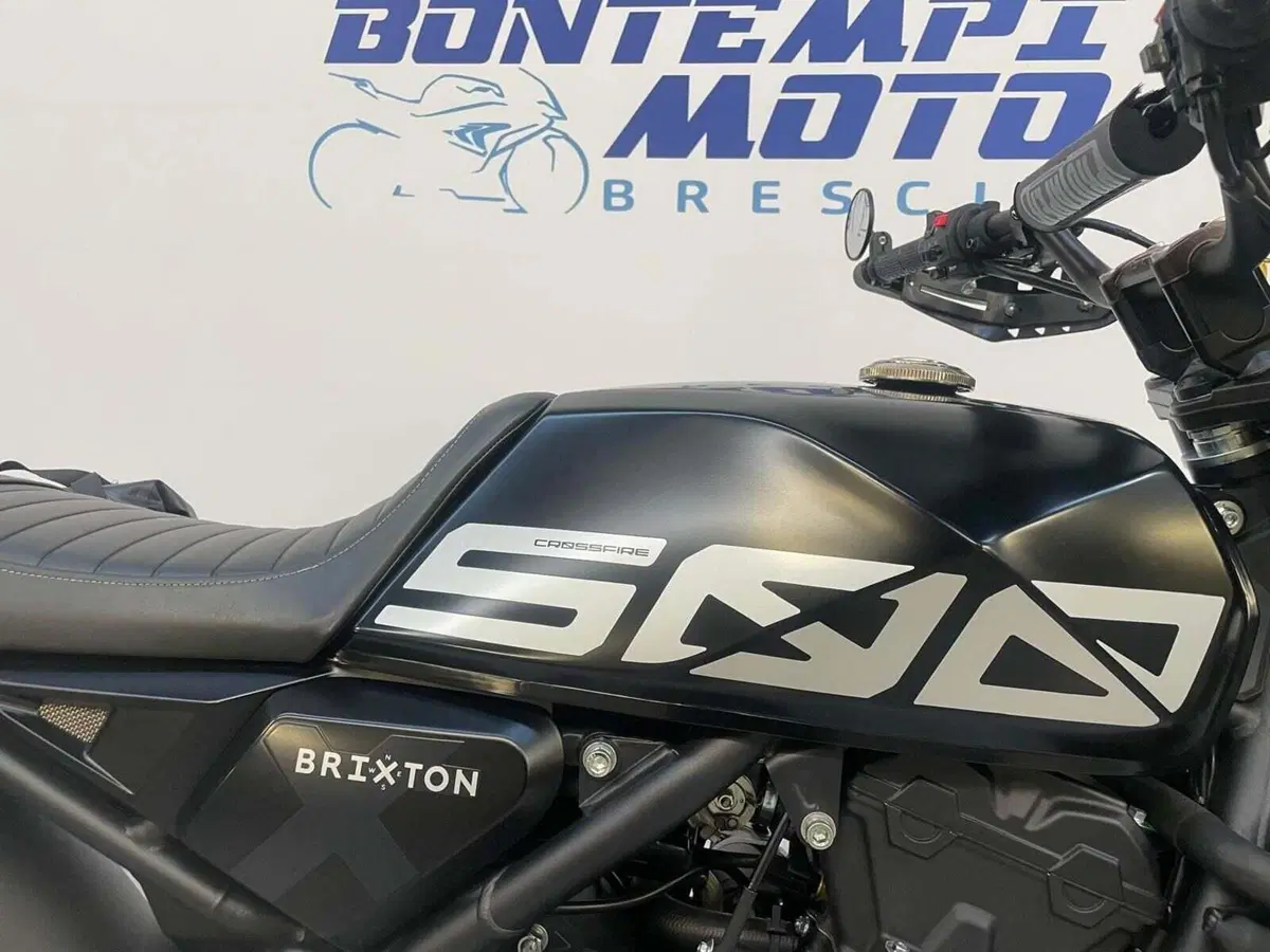 Brixton Motorcycles Crossfire 500 X (2021 - 26) (17)