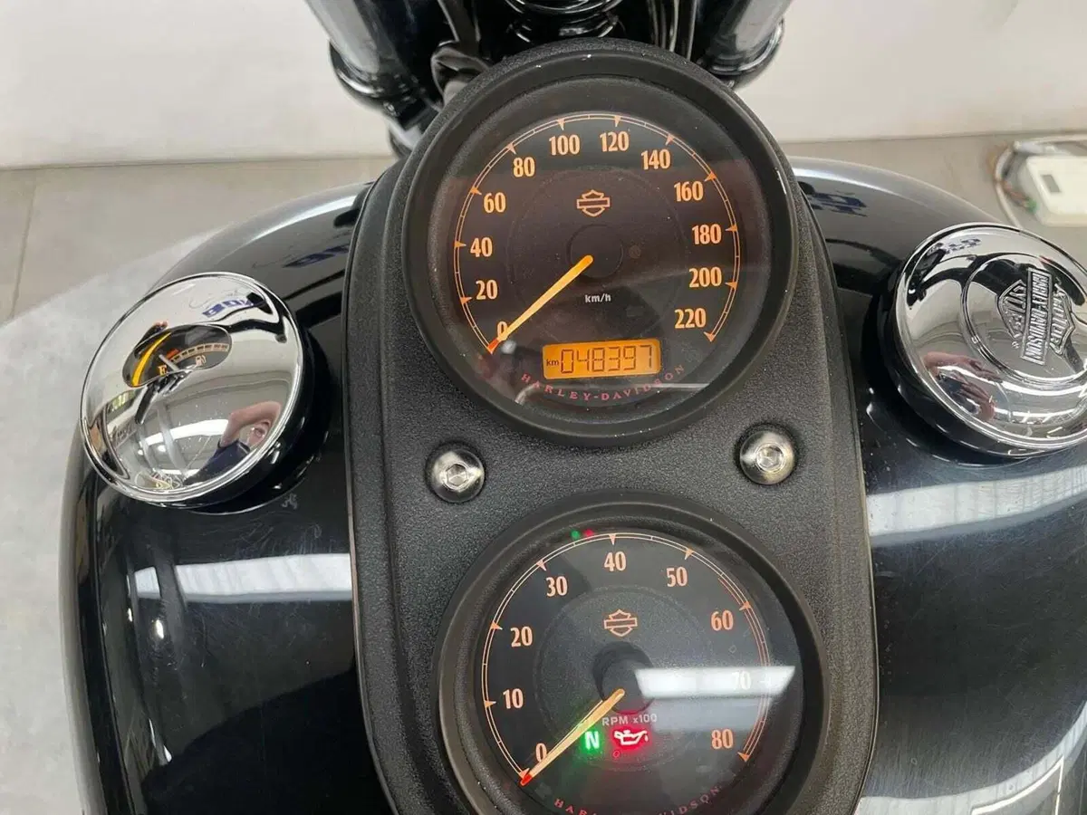 Harley-Davidson 1800 Low Rider S (2016 - 17) - FXDLS (11)