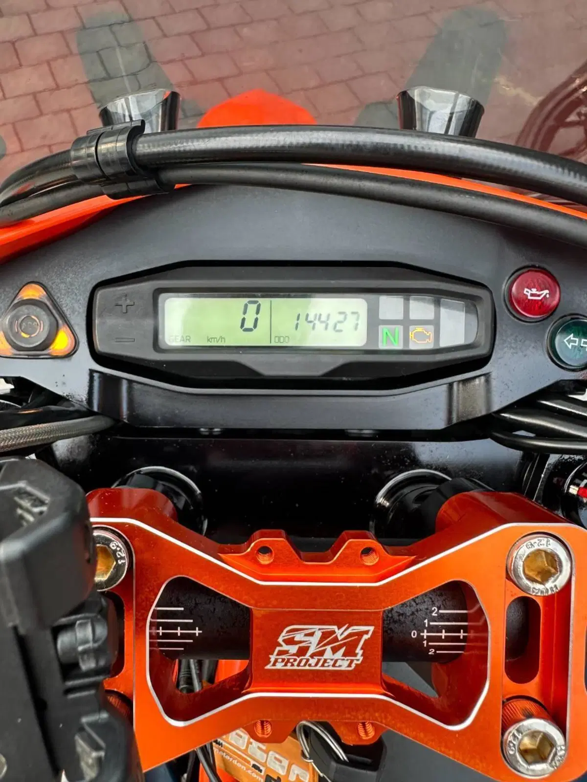KTM 690 SMC R (2023 - 25) (8)