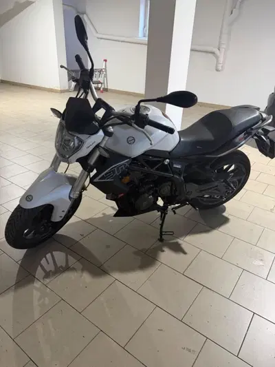Benelli BN 302 (2017 - 19) usata