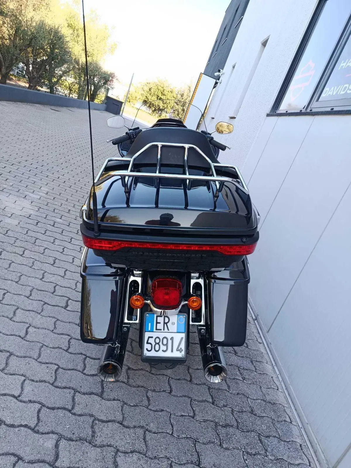 Harley-Davidson 114 Road Glide Limited (2020) - FLTRK (7)