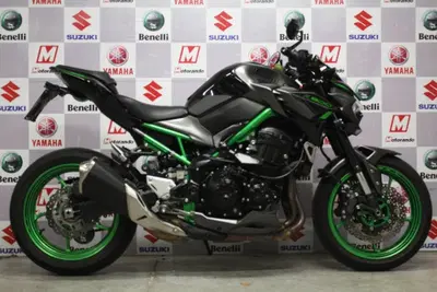 Kawasaki Z 900 (2021 - 24) usata