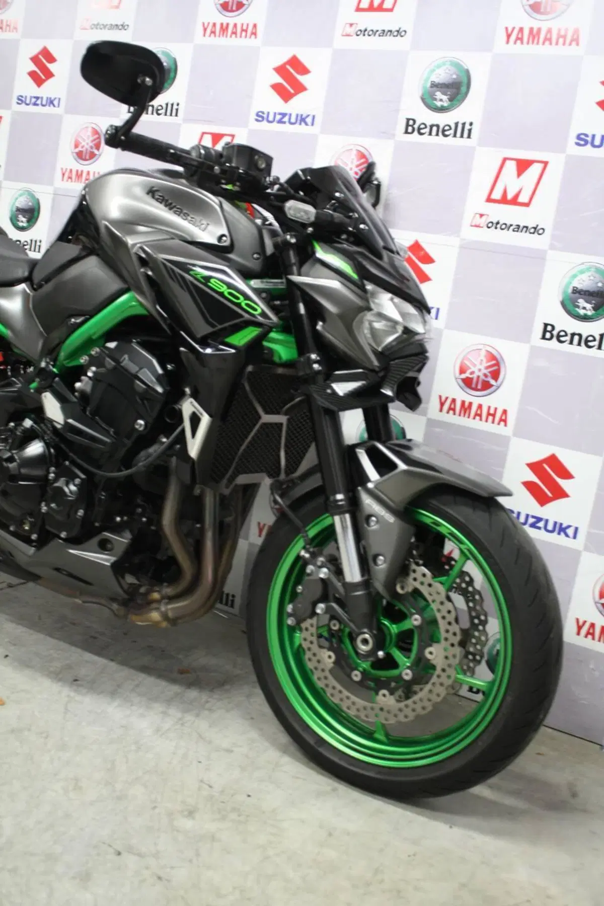 Kawasaki Z 900 (2021 - 24) (3)