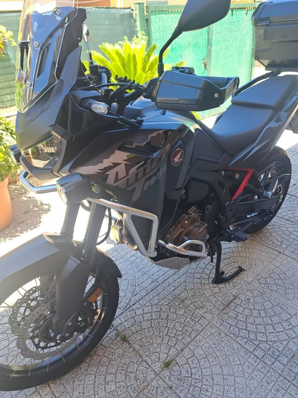 Honda Africa Twin CRF 1100L ES DCT (2024 - 26) (6)