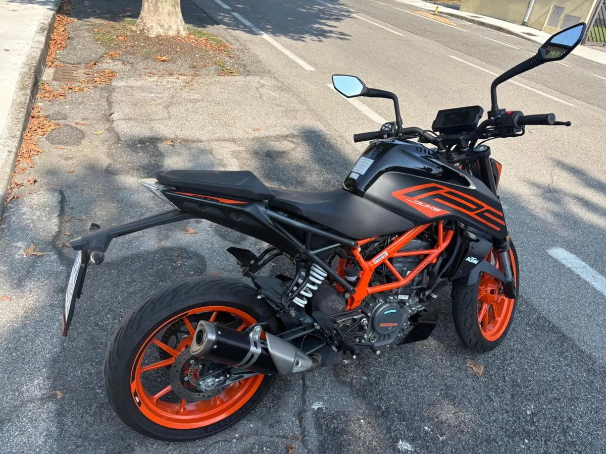 KTM 125 Duke (2021 - 23) (3)