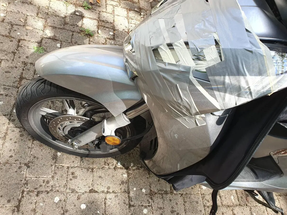 Honda SH 300 i ABS (2016 - 20) (19)