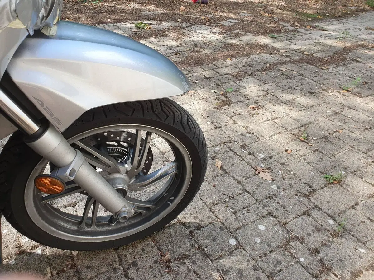 Honda SH 300 i ABS (2016 - 20) (12)
