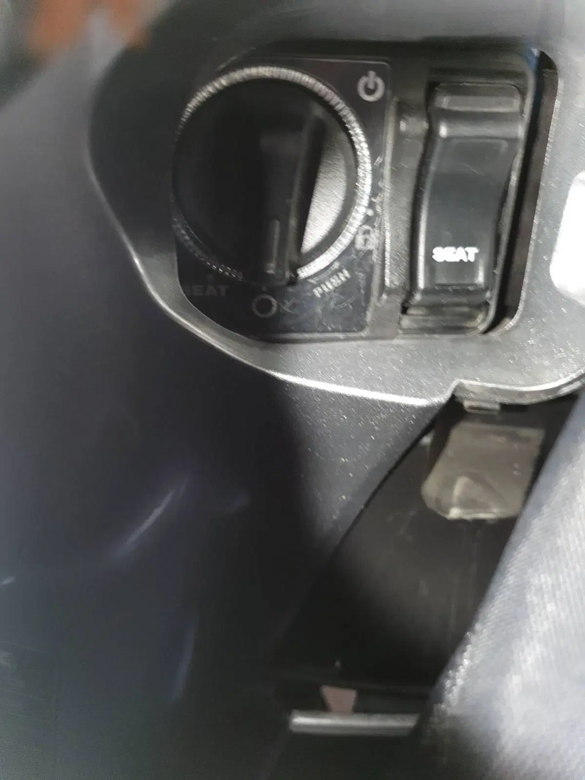 Honda SH 300 i ABS (2016 - 20) (3)