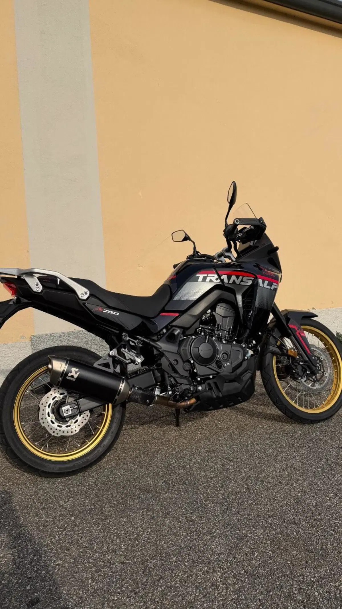 Honda Transalp XL750 (2025) (2)