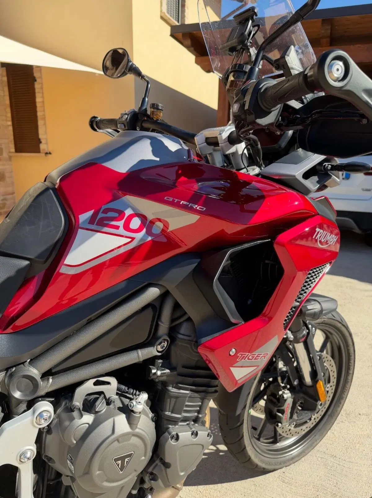 Triumph Tiger 1200 GT Pro (2024 - 26) (9)