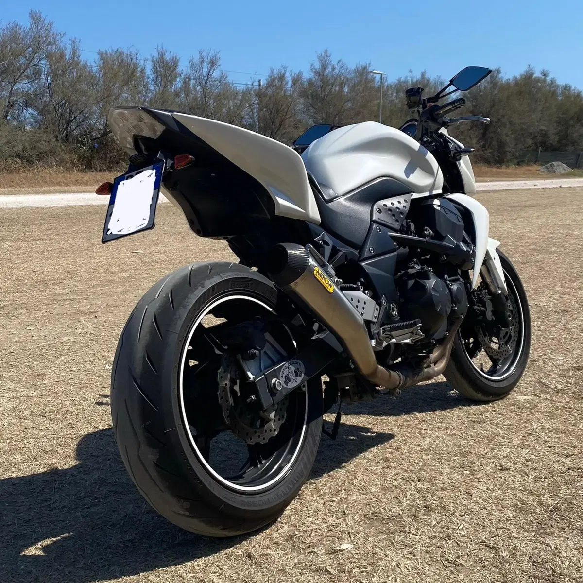Kawasaki Z 750 (2007 - 14) (2)