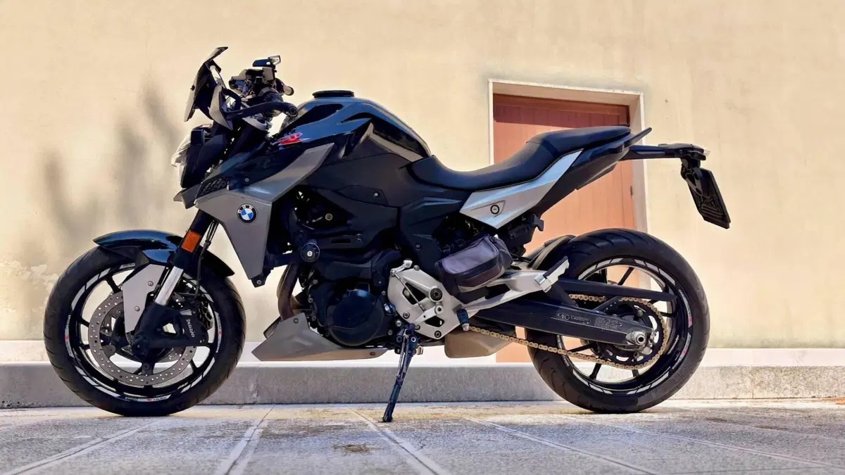 Bmw F 900 R (2017 - 20) (2)
