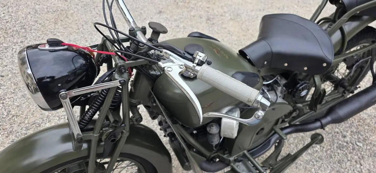 Moto Guzzi SUPERALCE (3)