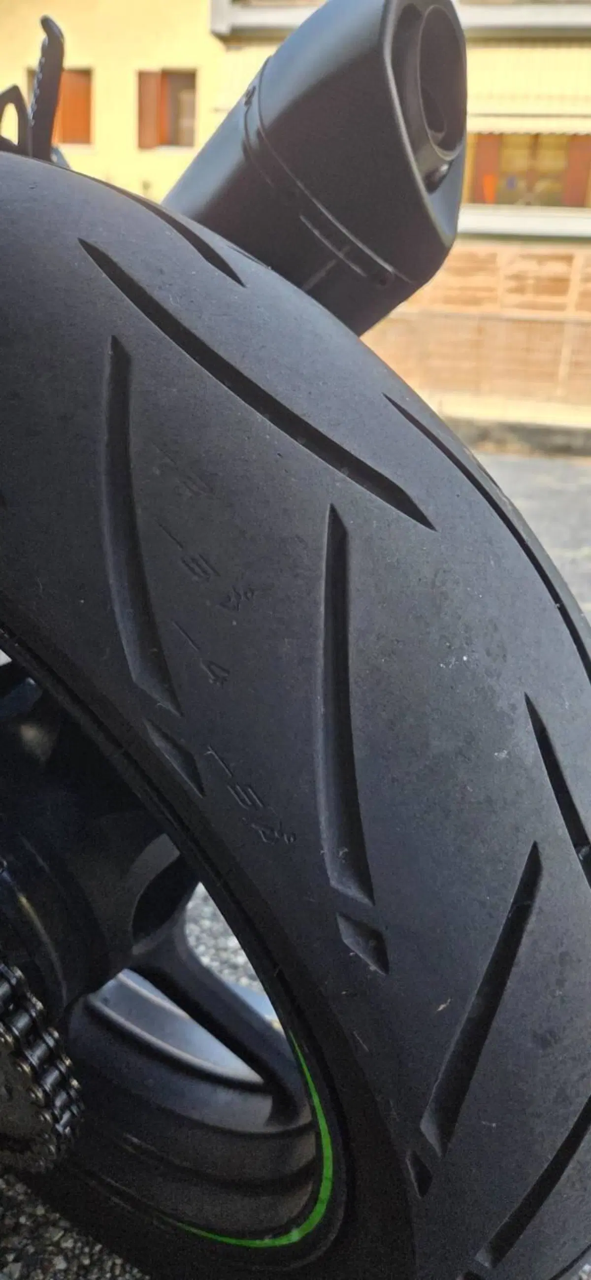 Kawasaki Ninja 600 ZX-6R (2009 - 16) (5)