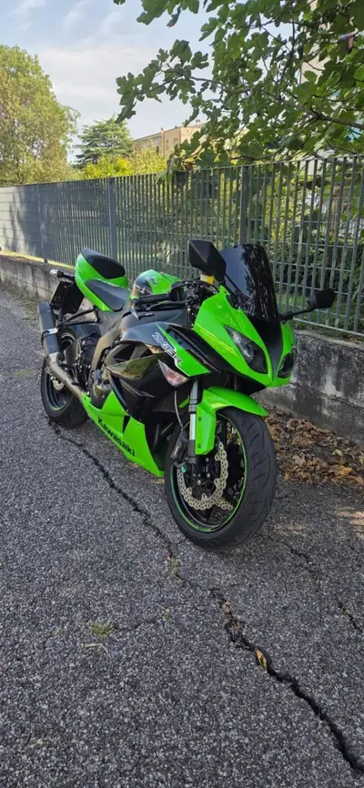 Kawasaki Ninja 600 ZX-6R (2009 - 16) usata